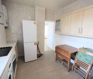 3 Bed Flat, Walker House, NW1 - Photo 3