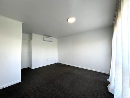 Unit Unit C, 2, 146 St Johns Road, Saint Johns, Auckland - Photo 4