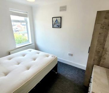 1 bedroom property to rent St. Saviours Road, Coalville, Leicesters... - Photo 3