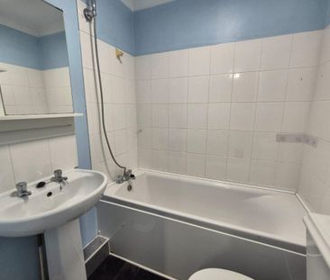 Freda England Close - Photo 5