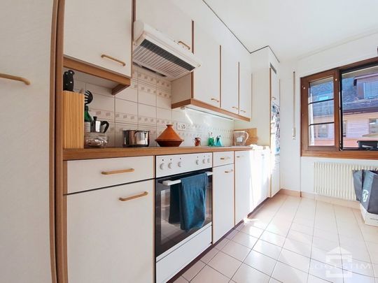 Bel appartement de 2.5 pièces au 3ème étage au centre ville - Photo 1