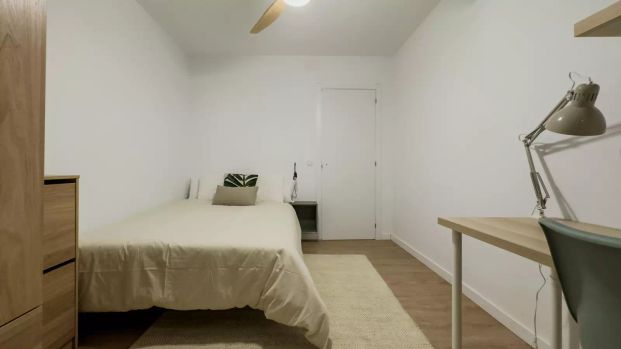 Shared apartment in Barcelona - Foto 1