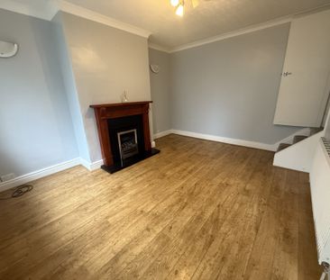 Abbott Street, Huddersfield - Photo 3