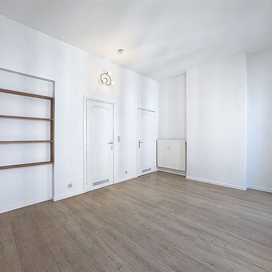 In optie - Appartement te huur in Brussel met 1 slaapkamer - Foto 1
