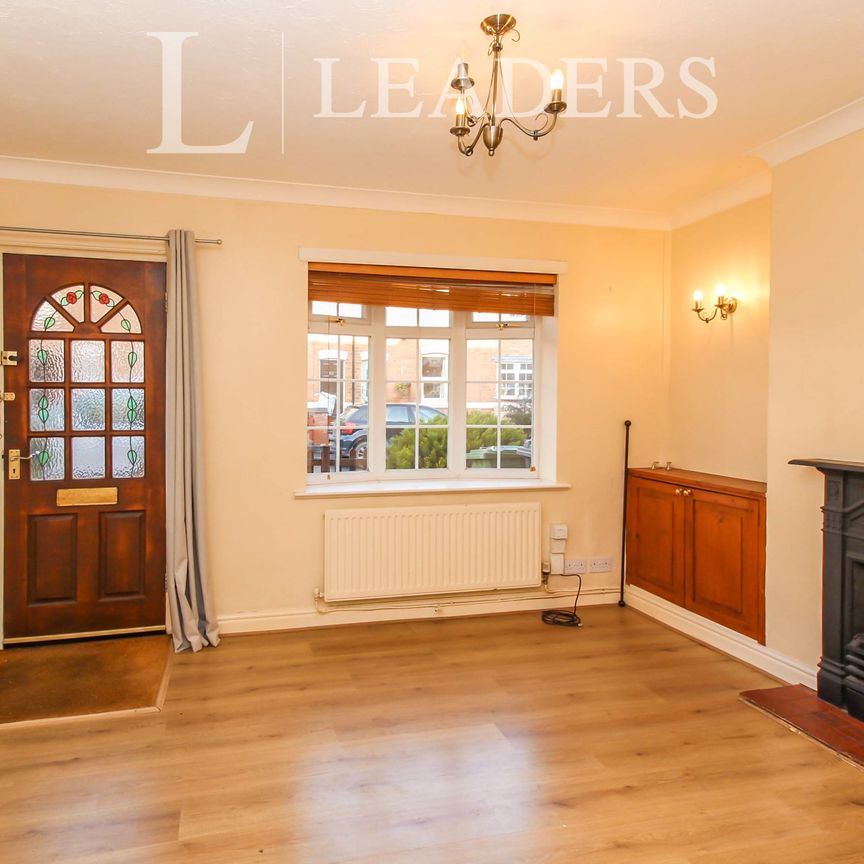 2 bedroom house to rent Henry Street, Kenilworth, CV8 - Photo 1