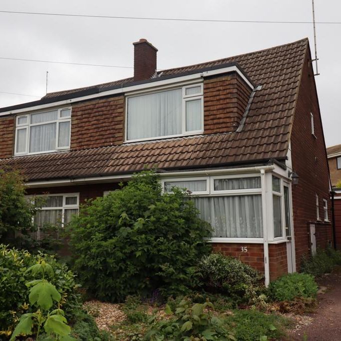 3 bedroom semi-detached house to rent - Photo 1