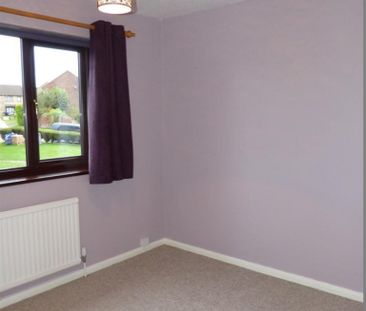 Sentinel Road, West Hunsbury - Photo 1