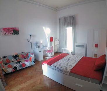 Via Zara, Florence, Tuscany 50129 - Photo 1