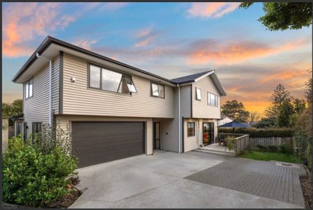 Pakuranga, House and Self-contained flat - Photo 5