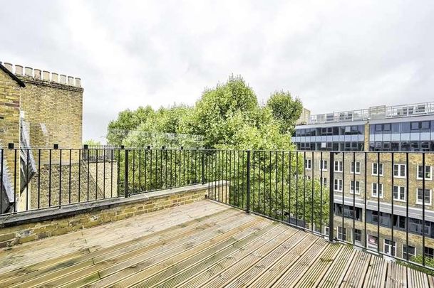 Nevern Square, Earls Court, SW5 - Photo 1