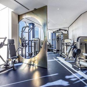 2 Bed Apartment | £830 pw - Photo 2