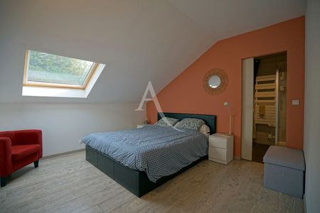 Location Appartement 4 pièces 91m² - Photo 3