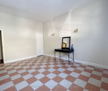 102 Twenty Fifth Street - Photo 1