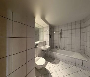 Moderne 3-Zimmer-Wohnung mit Balkon u. Außenstellplatz in Plauen – ... - Photo 2