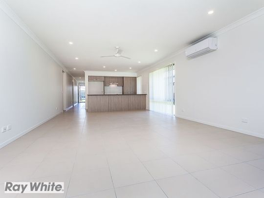 Fabulous low maintenance Home! - Photo 1