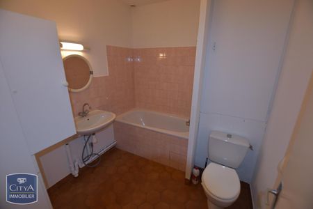 Location Appartement 1 pièce 35m² CHOLET 49300 - Photo 4