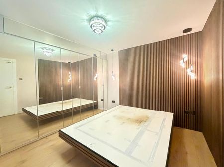 6 Bedroom House To Let - Photo 4