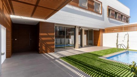 Casa o chalet de alquiler en Calle Poble Amazic Poble Amazic 67-91 (can Gambus, 67-9, Can Gambús - Photo 4