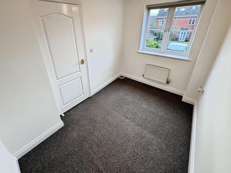 3 bedroom townhouse to rent - Photo 3