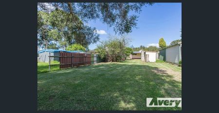 2-Bedroom Cottage with Waterfront Access - Photo 5