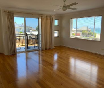 Stunning Large Coastal Home with Ocean Views - Photo 6