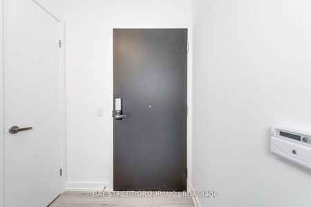 88 North Condos and Lofts 77 , #2207 - Photo 4