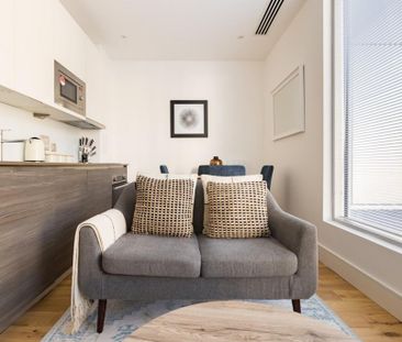 1 bedroom ground floor flat to rent - Photo 3