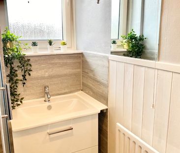 Room in a Shared Flat, Norman House, SW8 - Photo 4