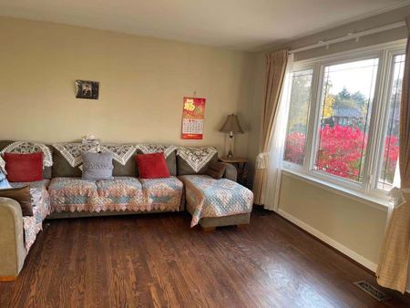 For Lease - 31 Sancrest Drive Unit# Main, Toronto, Ontario - Photo 2