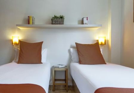 Calle del Otero, Madrid, Community of Madrid 28028 - Photo 3