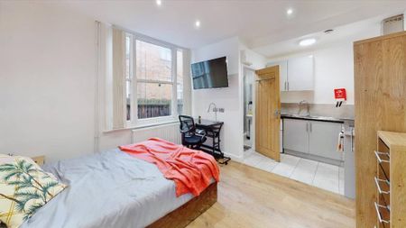 Studio to rent - Photo 5