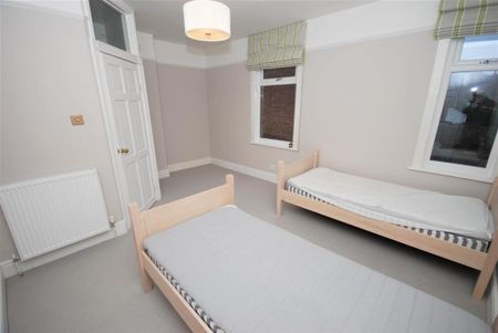 3 bedroom house to rent - Photo 3