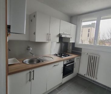 Parc des sports Brequigny – T3 Droit - Photo 3