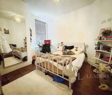 6 bedroom semi-detached house to rent - Photo 5