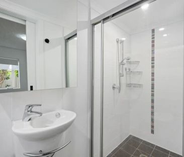 “BEAUTIFUL EXECUTIVE LIVING IN THE HEART OF TARRAGINDI” - Photo 4