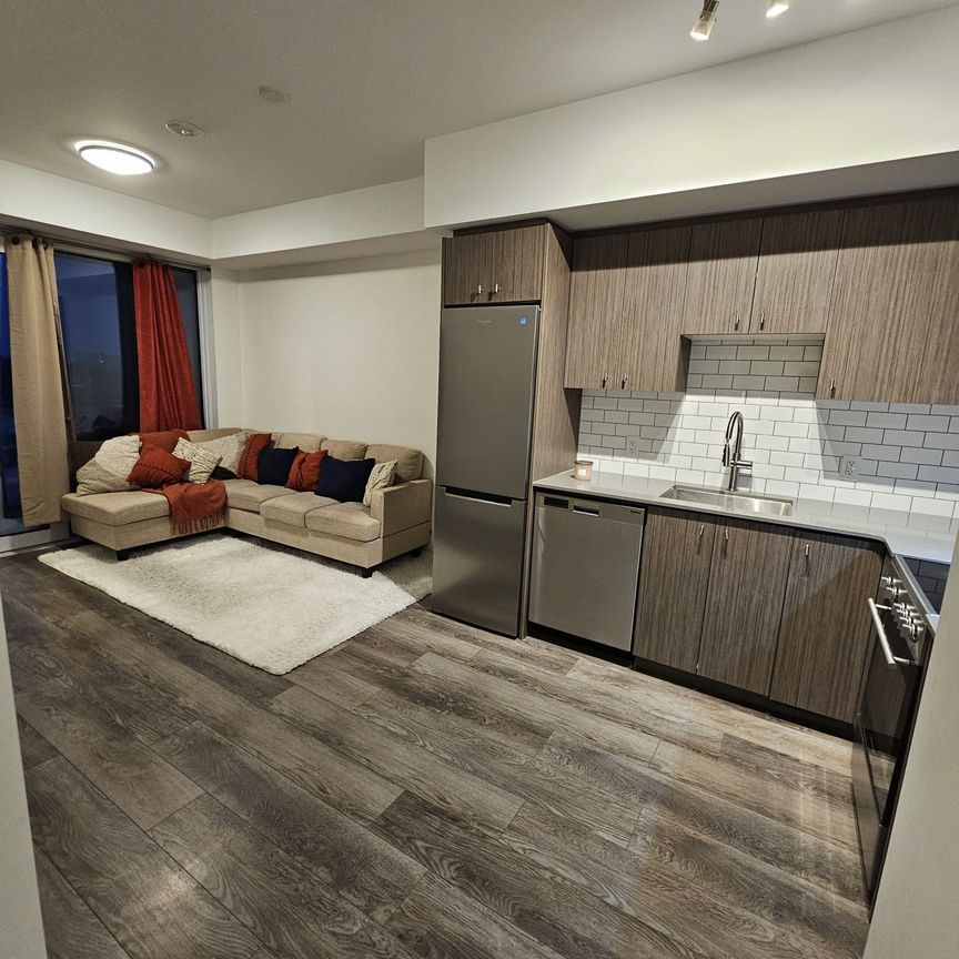 For Lease - 5 Wellington Street Unit# 511, Kitchener, Ontario - Photo 1