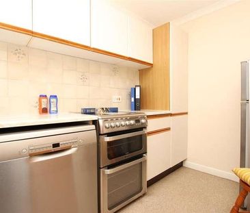 Weymouth Court, Bath, BA1 - Photo 6