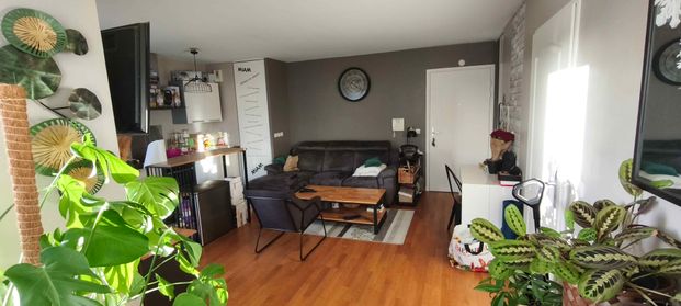 2 pièces - Meublé - 44,08 m² - 2ème étage - Colocation non autorisée - Photo 1