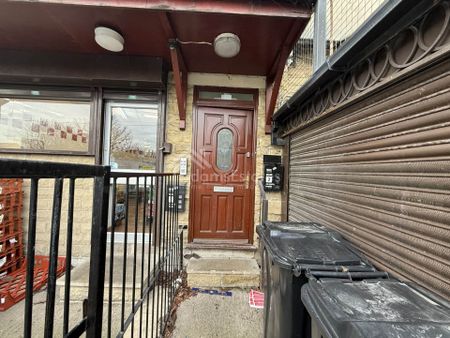 Price £750 pcm - Available Now - Unfurnished - Photo 2