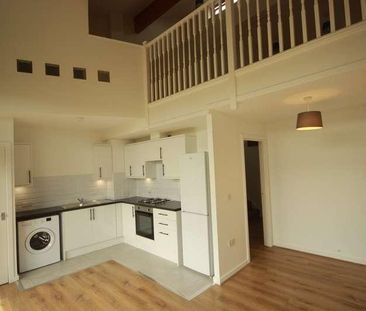 Windmill Road, Slough, SL1 - Photo 4