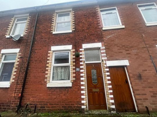 2 bedroom terraced house to rent - Photo 1