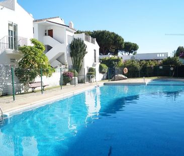 Alquiler de piso en Avenida Benamara s/n - Photo 1