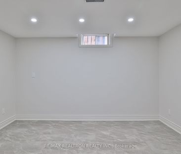 For Lease - 212 Barhill Road, Vaughan, Ontario - Photo 4