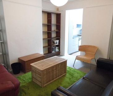 7 bedroom terraced house to rent - Photo 2