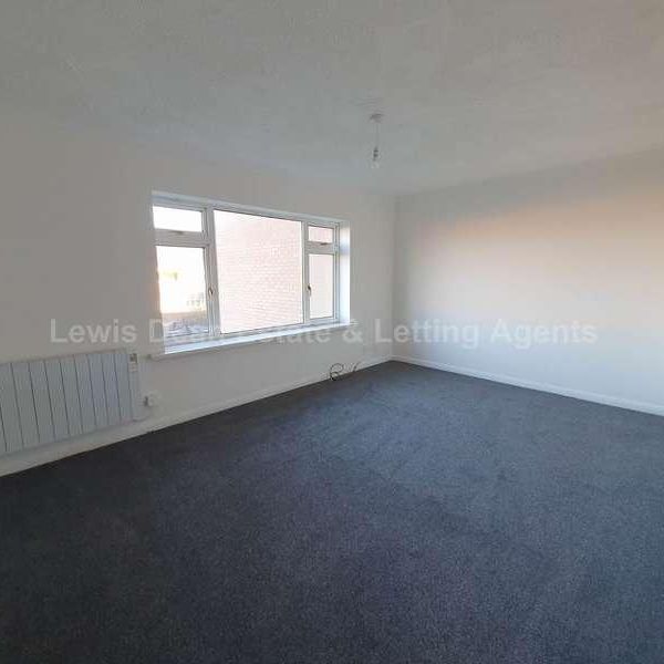 Freshwater Drive, Poole, Dorset, BH15 - Photo 1