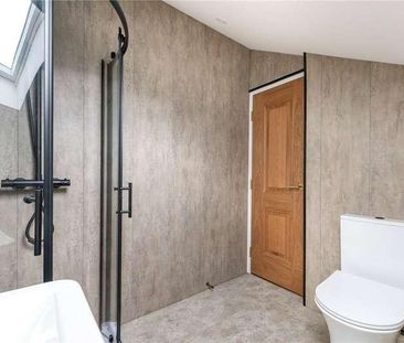 Whin Knowle, Hebden Bridge Road, Oxenhope, Keighley, West Yorkshire... - Photo 4