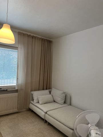 Lohegatan, Eskilstuna - Photo 2