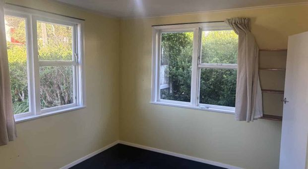 lovely sun-filled two-bedroom home, offering warmth, space, and easy living in a fantastic location. - Photo 1