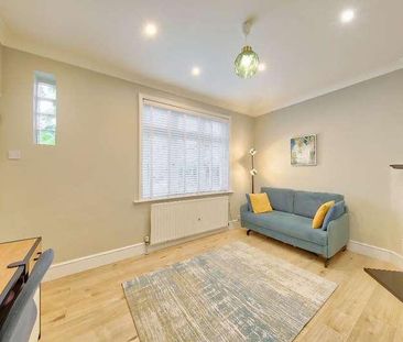 Gorse Rise, London, SW17 - Photo 4