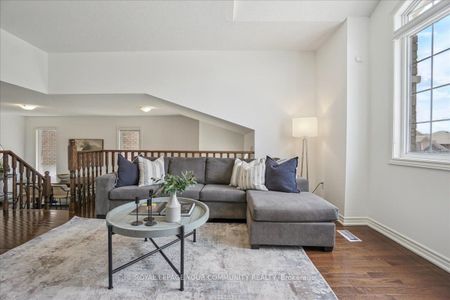 For Lease - 2172 Dawson Crescent, Innisfil, Ontario - Photo 3